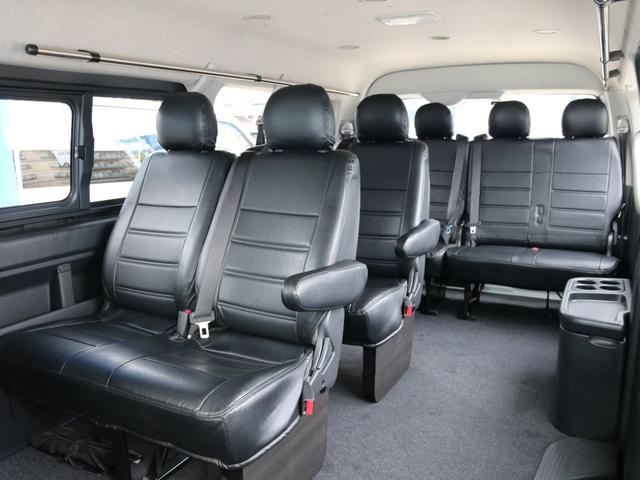 ハイエースワゴン 　ワゴン　ＧＬ　４ＷＤ　ブラックエディション　オフロードパッケージ　オーバーフェンダー　カスタム　アルミホイール　アルパインＢＩＧ－Ｘ１１ナビ　ＥＴＣ　アルパイン１２．８型フリップダウンモニター（41枚目）