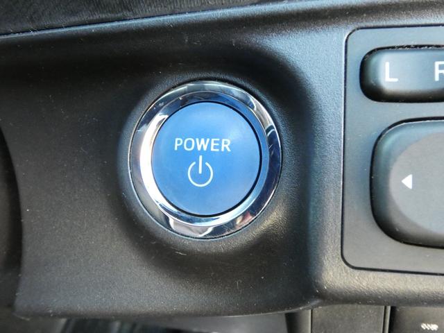 アクア Ｘ－アーバン　◇ＬＥＤ　◇純正ナビ　◇フルセグ　◇Ｂｌｕｅｔｏｏｔｈ　◇ＤＶＤ再生　◇バックカメラ　◇スマートキー　◇ＥＴＣ　◇ハーフレザーシート　◇純正アルミ　◇ルーフレール　◇横滑り防止　◇車検２年（42枚目）