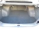 トランクスペースもきれいな状態です