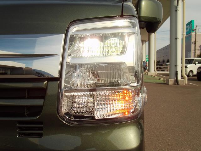 エブリイ JOIN ディスプレーオーディオ バックアイカメラ 両側スライドドア スライドドアクローザー LEDヘッドランプ キーレスプッシュスタート 衝突被害軽減ブレーキ 後退時ブレーキサポート 運転席シートヒーター リクエストスイッチ USBソケット(12枚目)