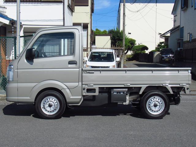 キャリイトラック KCエアコン・パワステ 4速AT FM/AMラジオ キーレスエントリー 衝突被害軽減ブレーキ 後方誤発進抑制機能 車両走行安定補助システム アイドリングストップ アングルポスト オートライト パワーウィンドウ 電源ソケット(4枚目)