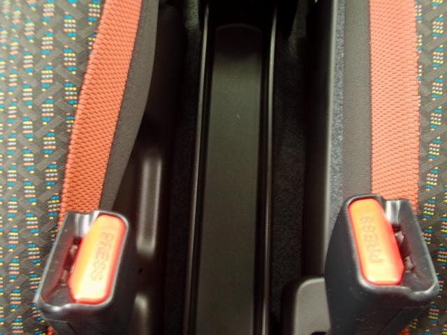 ハスラー ＨＹＢＲＩＤ　Ｘターボ　メモリーナビ　ドライブレコーダー　メモリーナビ　ドライブレコーダー　ＥＴＣ　ＬＥＤヘッドランプ　キーレスプッシュスタート　アダクティブクルーズコントロール　ステアリングオーディオスイッチ　パーソナルテーブル　マイルドハイブリッド（65枚目）