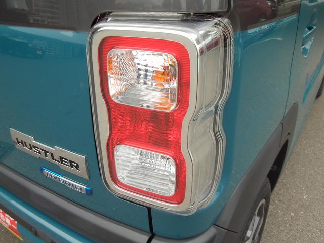 ハスラー ＨＹＢＲＩＤ　Ｘ　全方位モニター付Ｍナビ　ＬＥＤヘッドランプ　全方位モニター付メモリーナビ　ＬＥＤヘッドランプ　キーレスプッシュスタート　オーディオスイッチ　パーソナルテーブル　マイルドハイブリッド　衝突被害軽減ブレーキ　後退時ブレーキサポート　シートヒーター（32枚目）