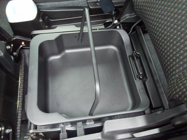 ハスラー ＨＹＢＲＩＤ　Ｘ　全方位モニター付Ｍナビ　ＬＥＤヘッドランプ　全方位モニター付メモリーナビ　ＬＥＤヘッドランプ　キーレスプッシュスタート　オーディオスイッチ　パーソナルテーブル　マイルドハイブリッド　衝突被害軽減ブレーキ　後退時ブレーキサポート　シートヒーター（50枚目）