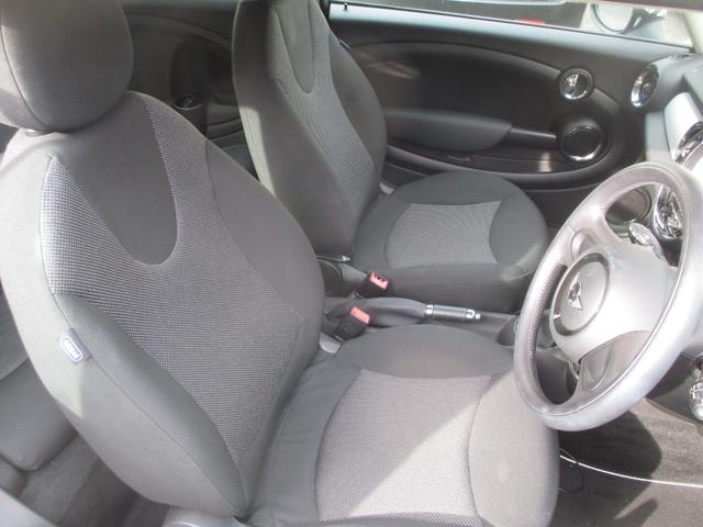 MINI クーパー クラブマン ポータブルナビ キセノンライト ETC(9枚目)