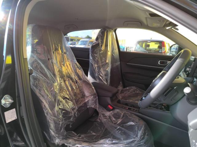 握り心地のよいステアリング！いつも触る場所ですので質感大事ですよね！