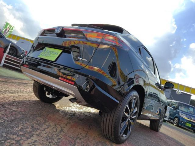 純正アルミホイール付きです！腰下荷重を軽くしてさらに燃費もにも貢献します！