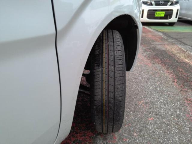 ワゴンＲ ＦＸ　届出済未使用車　オートＡＣキーフリ衝突軽減Ｂコーナーセンサー（28枚目）