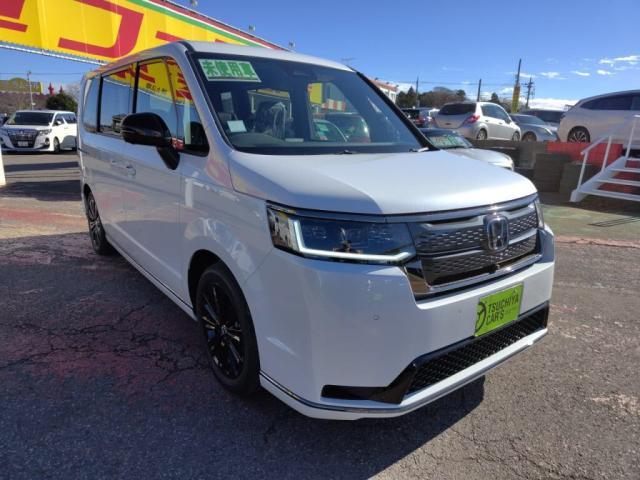 ステップワゴン ｅＨＥＶスパーダプレミアムラインブラックエディション　登録済未使用車　両ＡドアＬＥＤライト電動Ｒゲート衝突軽減Ｂ（9枚目）