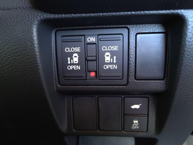 ステップワゴン ｅＨＥＶスパーダプレミアムラインブラックエディション　登録済未使用車　両ＡドアＬＥＤライト電動Ｒゲート衝突軽減Ｂ（15枚目）