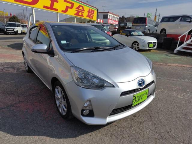 アクア G 12セグMナビBカメラETCオートACシートHキーフリー(9枚目)