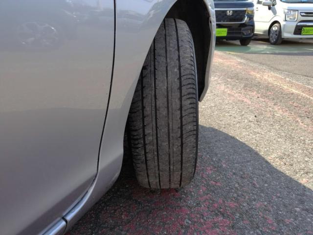 アクア G 12セグMナビBカメラETCオートACシートHキーフリー(28枚目)