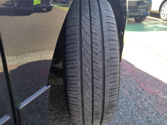 エスクァイア Gi プレミアムパッケージ ブラックテーラード モデリスタエアロ1オナ12セグSDナビBカメ両AドアLEDラ(28枚目)