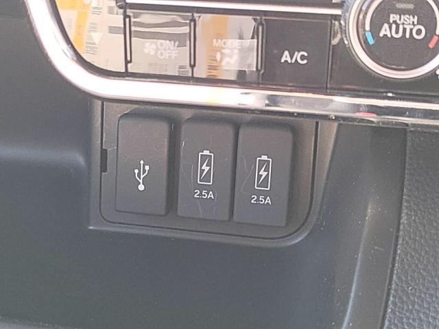 Ｎ－ＢＯＸカスタム Ｇ・Ｌターボホンダセンシング　ターボ１２セグＭナビＢカメ両ＡドアＬＥＤライＥＴＣ衝突軽減Ｂ（19枚目）