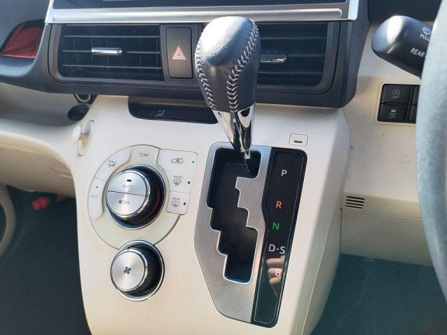 シエンタ Ｇ　１２セグＭナビＢカメラ両ＡドアＬＥＤライトＥＴＣ衝突軽減Ｂキ（15枚目）