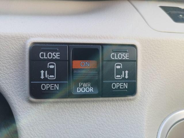 シエンタ Ｇ　１２セグＭナビＢカメラ両ＡドアＬＥＤライトＥＴＣ衝突軽減Ｂキ（16枚目）