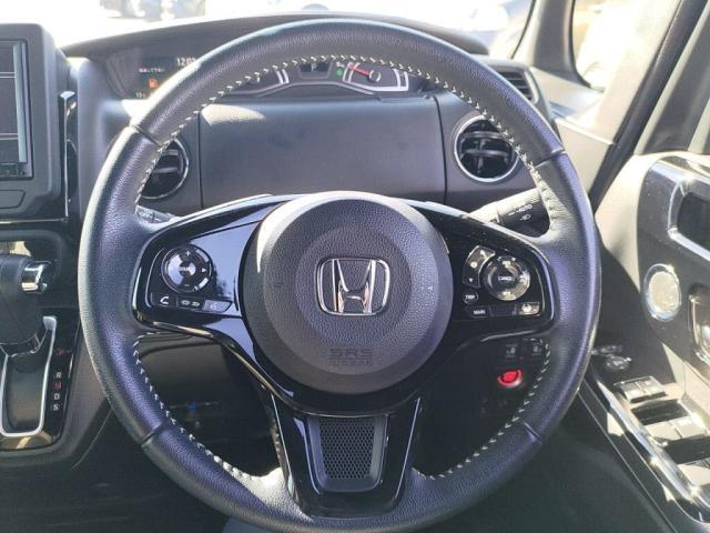 Ｎ－ＢＯＸカスタム Ｌターボ　１２セグＭナビＢカメラ両ＡドアＬＥＤライトＥＴＣ衝突軽減Ｂキ（14枚目）