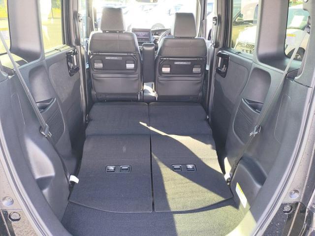 Ｎ－ＢＯＸカスタム Ｌターボ　１２セグＭナビＢカメラ両ＡドアＬＥＤライトＥＴＣ衝突軽減Ｂキ（25枚目）