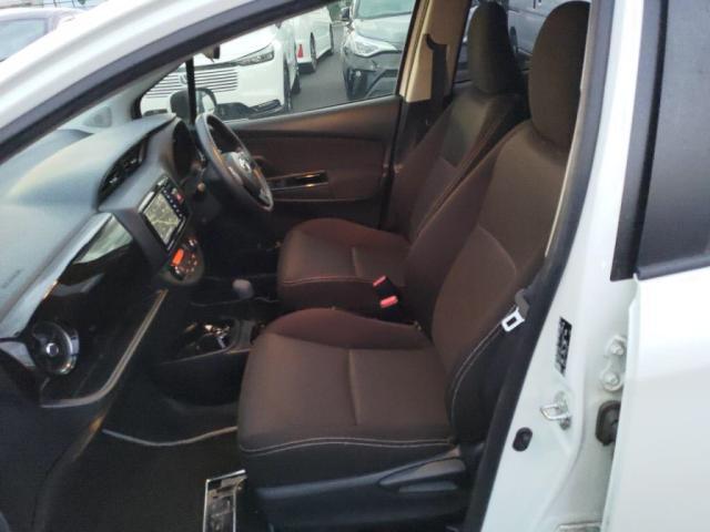 ヴィッツ ハイブリッドＦ　セーフティーエディションＩＩＩ　１２セグＭナビＢカメＬＥＤライＥＴＣ衝突軽減Ｂキーフリ外ＡＷ（22枚目）