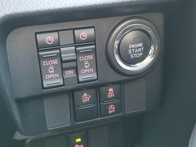 ルーミー カスタムＧ　１２セグＢカメラ両ＡドアＬＥＤライトＥＴＣ衝突軽減Ｂキーフリ（16枚目）