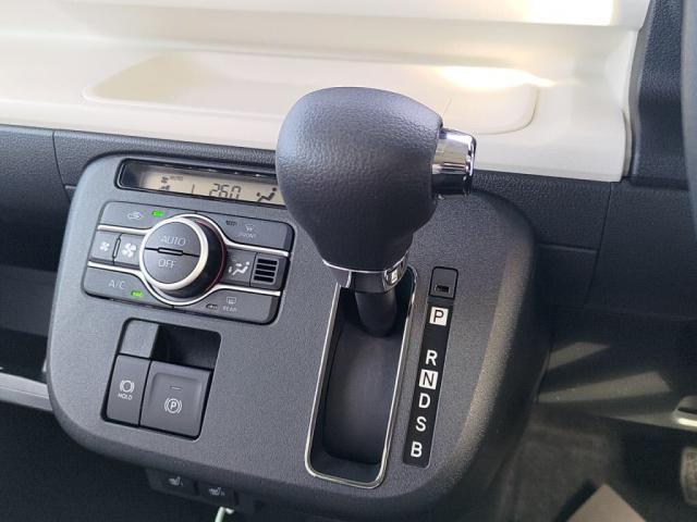 ムーヴキャンバス ストライプスＧターボ　届出済未使用車　ＬＥＤライト両Ａドア衝突軽減ＢコーナＳキーフ（15枚目）