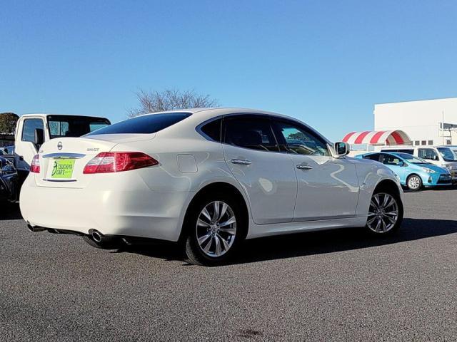 フーガ ３７０ＧＴ　黒革Ｓ１２セグＨＤＤナビＢカメラＨＩＤキーフリＥＴＣクルコン（2枚目）