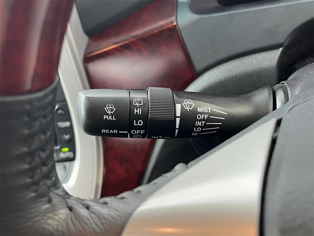 ヴェルファイア 2.4Z 純正ナビ CD DVD AM FM ワンセグTV バックカメラ ETC MTモード付AT プッシュスタート スマートキー 片側パワースライドドア 3列目シート HIDヘッドライト 純正フロアマット(9枚目)