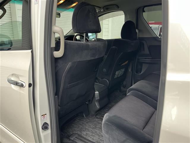 ヴェルファイア 2.4Z 純正ナビ CD DVD AM FM ワンセグTV バックカメラ ETC MTモード付AT プッシュスタート スマートキー 片側パワースライドドア 3列目シート HIDヘッドライト 純正フロアマット(24枚目)