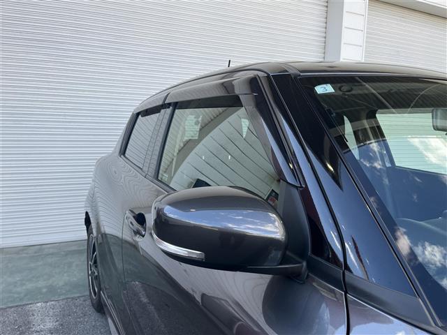 スイフト XRリミテッド 純正ナビ Bluetooth フルセグ CD DVD AM FM バックカメラ ビルトインETC ドライブレコーダー クルーズコントロール 社外15インチアルミホイール 純正フロアマット 盗難防止装置(38枚目)