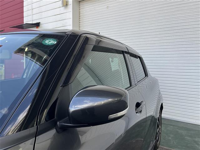 スイフト XRリミテッド 純正ナビ Bluetooth フルセグ CD DVD AM FM バックカメラ ビルトインETC ドライブレコーダー クルーズコントロール 社外15インチアルミホイール 純正フロアマット 盗難防止装置(39枚目)