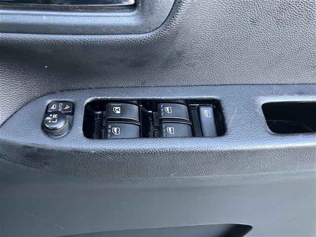 キャスト アクティバＧ　ターボ　ＳＡＩＩ　ＳＤナビ　ターボ　スマートキー　ＥＴＣ　バックカメラ　純正アルミホイール　Ｂｌｕｅｔｏｏｔｈ接続　スペアキー　フルセグテレビ　ハーフレザーシート　衝突被害軽減システム（14枚目）