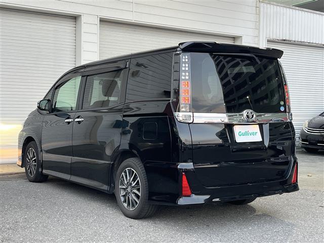 ヴォクシー ZS 煌(3枚目)