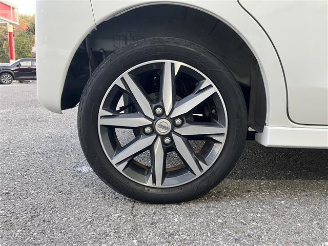 デイズルークス ハイウェイスター X Gパッケージ ユーザー買取車 両側パワースライドドア LEDヘッドライト プッシュスタート アラウンドビューモニター SDナビ フルセグテレビ ドライブレコーダー 純正アルミホイール(40枚目)