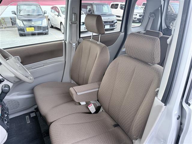 ルークス E 純正ナビ バックカメラ スペアキー AC TV 純正フロアマット 両側スライドドア ABS Wエアバッグ スマートキー 保証書 記録簿 取扱説明書(18枚目)