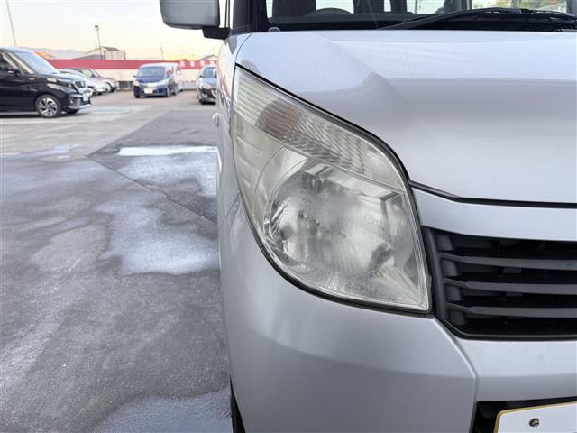 ルークス E 純正ナビ バックカメラ スペアキー AC TV 純正フロアマット 両側スライドドア ABS Wエアバッグ スマートキー 保証書 記録簿 取扱説明書(25枚目)