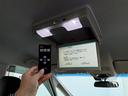 Ｇ・ホンダセンシング　純正ナビ　Ｂｌｕｅｔｏｏｔｈ接続　ＥＴＣ　バックカメラ　後席用モニター　フルセグテレビ　三列シート　純正フロアマット　純正１５インチアルミホイール　両側パワースライドドア　横滑り防止装置（18枚目）