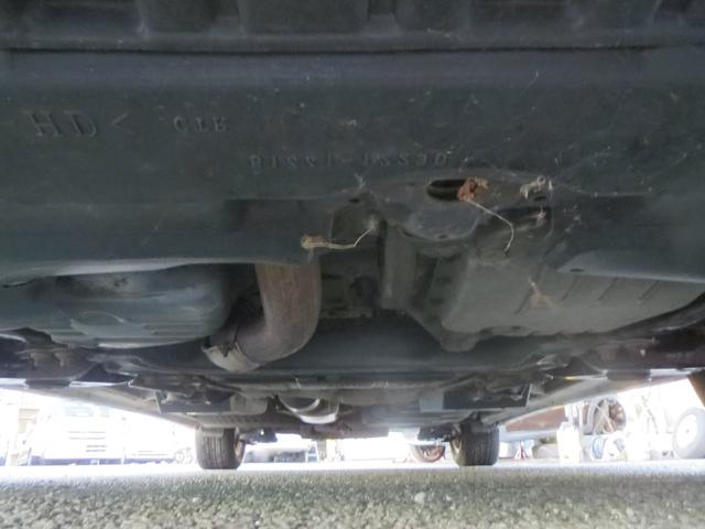 エスティマ アエラス　ナビ　フルセグテレビ　ＤＶＤ再生　ＣＤ再生　ミュージックサーバー　バックカメラ　フリップダウンモニタ　ＥＴＣ　両側電動スライドドア　ウォークスルー　フォグランプ　フルエアロ（16枚目）