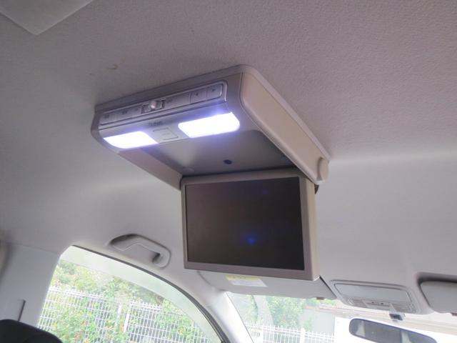 ステップワゴン スパーダＳ　Ｚ　ＨＤＤナビパッケージ　ナビ　ＣＤ　ＤＶＤ　ＴＶ　ミュージックサーバー　ラジオ　バックカメラ　ＥＴＣ　オートエアコン　Ｗエアコン　電動格納リモコンミラー　キーレス　Ｗエアバッグ　ＡＢＳ　プライバシーガラス　社外アルミホイール（11枚目）