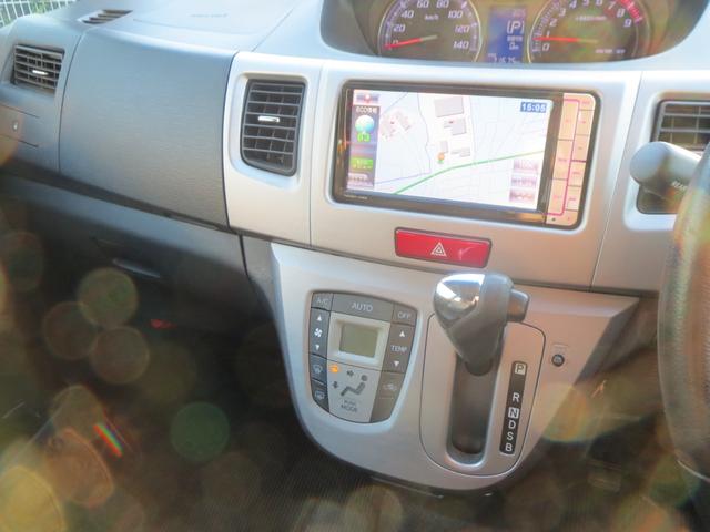 ムーヴ カスタム　ＲＳ　ナビ　フルセグテレビ　ＤＶＤ再生　ＣＤ再生　Ｂｌｕｅｔｏｏｔｈ　ＵＳＢ接続　社外アルミホイール　フルエアロ　フォグランプ　スマートキー　パワーウィンド（5枚目）