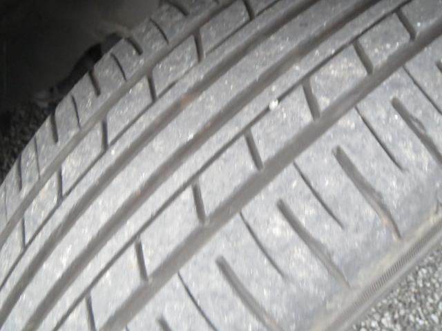 フィットハイブリッド ベースグレード　ナビ　ＣＤ　ＤＶＤ　ＴＶ　ＵＳＢ　ＡＵＸ　ラジオ　ＥＴＣ　オートエアコン　電動格納リモコンミラー　キーレス　クルーズコントロール　ドライブレコーダー　プライバシーガラス（14枚目）