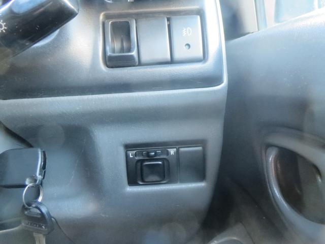 ジムニー ＸＣ　カセット　ＡＭ　ＦＭラジオ　ＥＴＣ　エアコン　リモコンミラー　キーレスエントリー　パワーステアリング　パワーウィンド　アルミホイール　４ＡＴ　４ＷＤ　ターボ　タイミングチェーンエンジン（7枚目）