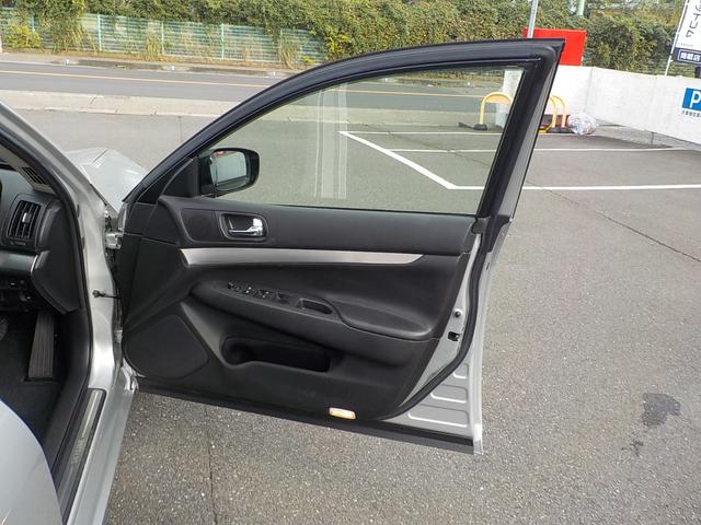 NISSAN SKYLINE 250GT