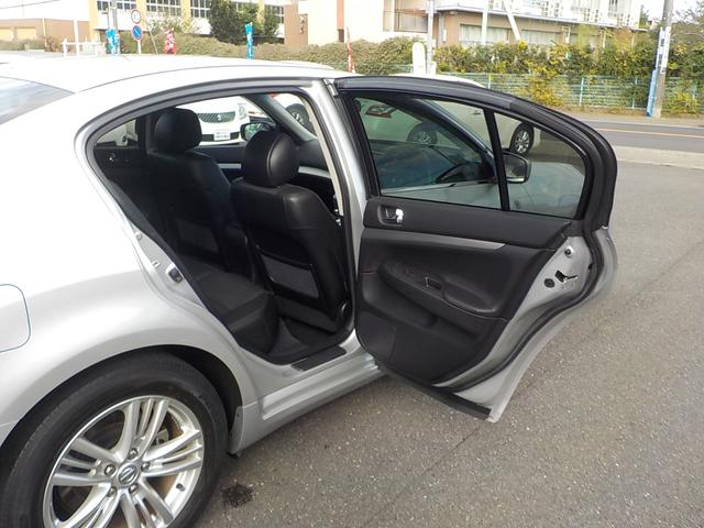 NISSAN SKYLINE 250GT