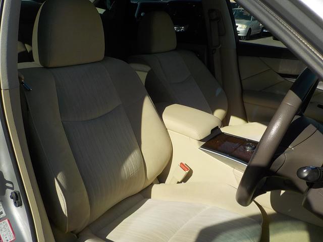 フーガ ２５０ＧＴ　Ａパッケージ　Ｂｌｕｅｔｏｏｔｈ接続対応純正ＨＤＤナビＴＶ　セキュリティシステム連動インテリジェンスキー　パワーシート　ビルトインＥＴＣ（35枚目）