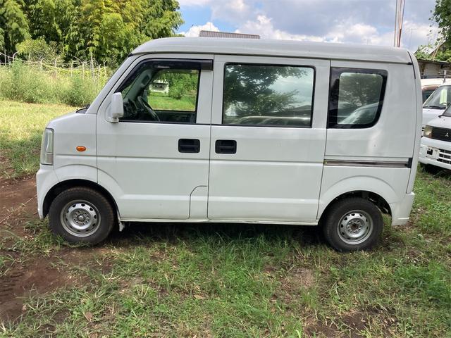 日産 ＮＶ１００クリッパーバン