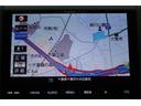 ナビを装備しておりますので、初めて行く場所や遠出する時も迷わず目的地まで案内してくれます♪操作も分かりやすく機械が苦手な方でも簡単に操作する事が出来ます♪ロングドライブも安心ですね♪
