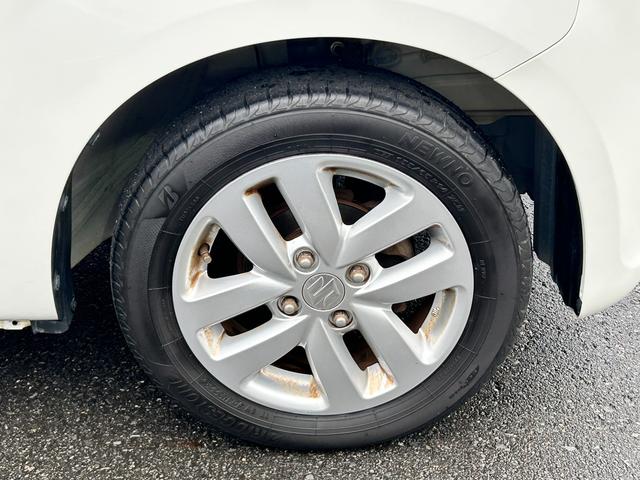 【タイヤ】１４インチアルミホイールが足元を飾ります♪車検整備を行いますので安心してお乗りいただけます◎