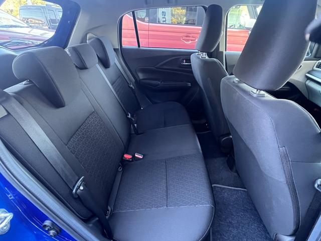 スイフト ＸＧ　ＬＥＤヘッドランプ　全車速追従機能ＡＣＣ　オートライト　衝突被害軽減システム　ＬＥＤヘッドランプ　オートライトシステム　アダプティブクルーズコントロール　キーレスプッシュスタートシステム　シートヒーター　ステアリングオーディオスイッチ　盗難抑止システム（7枚目）