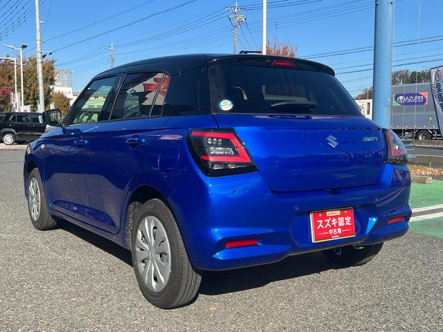 スイフト ＸＧ　ＬＥＤヘッドランプ　全車速追従機能ＡＣＣ　オートライト　衝突被害軽減システム　ＬＥＤヘッドランプ　オートライトシステム　アダプティブクルーズコントロール　キーレスプッシュスタートシステム　シートヒーター　ステアリングオーディオスイッチ　盗難抑止システム（13枚目）