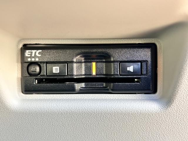 スイフト ＨＹＢＲＩＤ　ＭＺ　全方位モニターナビ　コネクト　ＥＴＣ　全方位モニターナビ　スズキコネクト　ＥＴＣ　衝突被害軽減システム　アダプティブクルーズコントロール　マイルドハイブリッド　ＬＥＤヘッドランプ　ＵＳＢ電源ソケット　パドルシフト　電動パーキングブレーキ（4枚目）